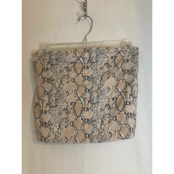 American Eagle Outfitters Tops - American Eagle Womens Tube Top Size M Snake‎ Print